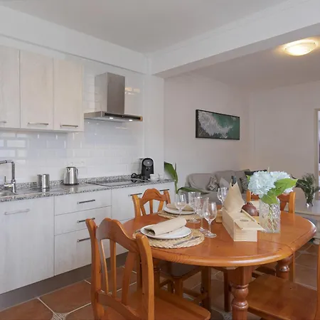 Rooftop View Escape - 1 Minute To Center And Fast Wi-fi - Special Season Price For And June Apartmán Icod De Los Vinos
